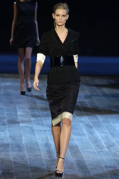 Look 2